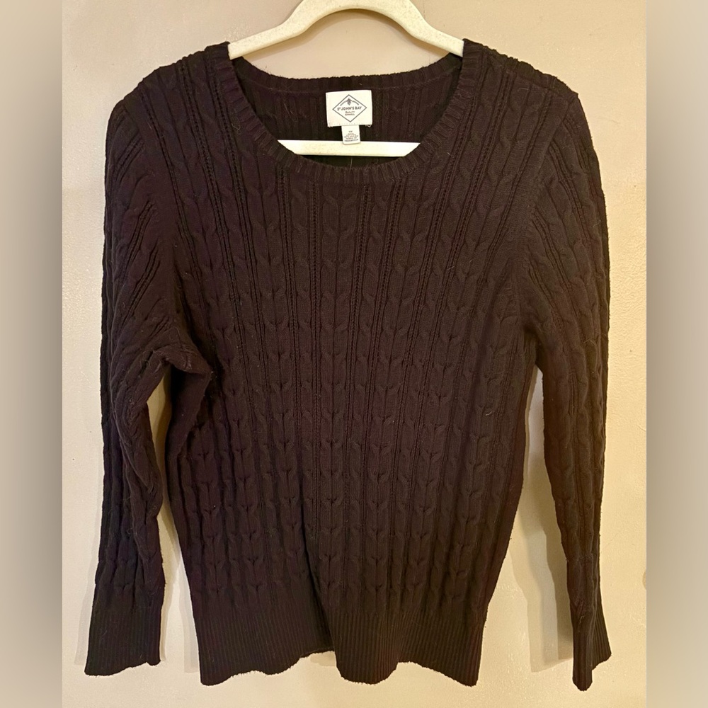 St. John’s Bay 1X Black Cable Knit Sweater, EUC